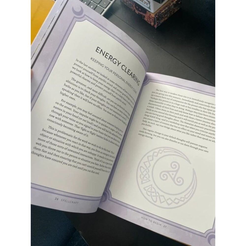 Guide To Magic Book - Picture 3 of 6